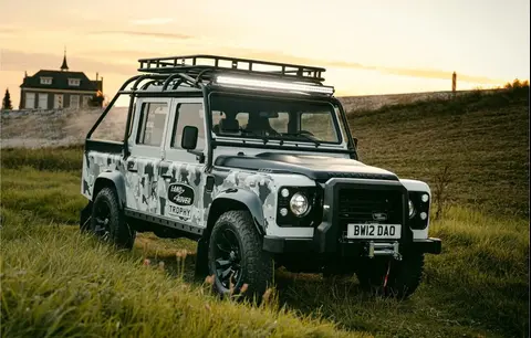 Used LAND ROVER DEFENDER Petrol 2023 Ad 