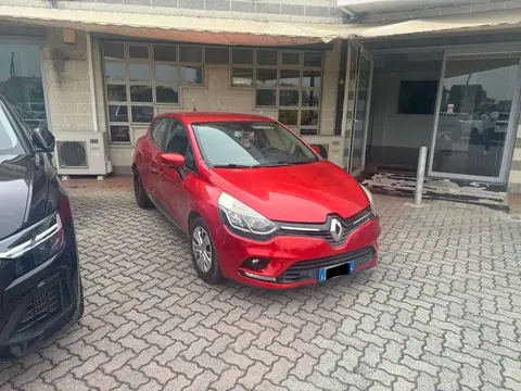 Used RENAULT CLIO Diesel 2017 Ad 