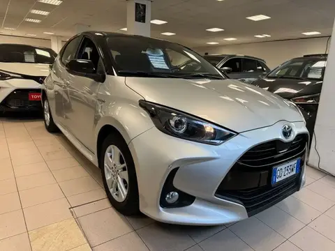 Used TOYOTA YARIS Hybrid 2021 Ad 