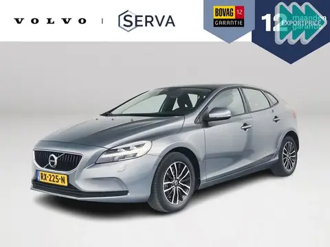 Annonce VOLVO V40 Essence 2018 d'occasion 