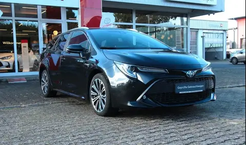 Used TOYOTA COROLLA Hybrid 2021 Ad 