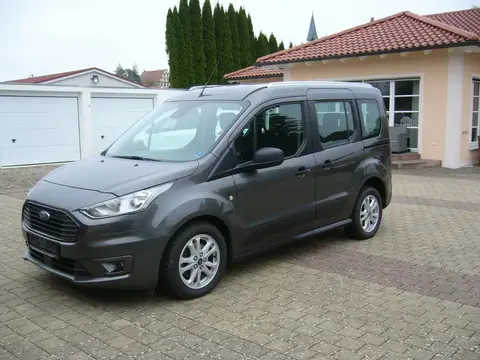 Used FORD TOURNEO Petrol 2019 Ad 