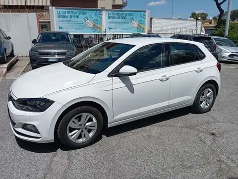 Used VOLKSWAGEN POLO  2018 Ad 