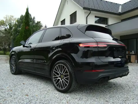 Used PORSCHE CAYENNE Hybrid 2021 Ad 