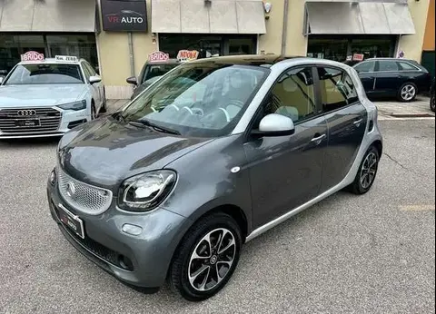 Annonce SMART FORFOUR Essence 2015 d'occasion 