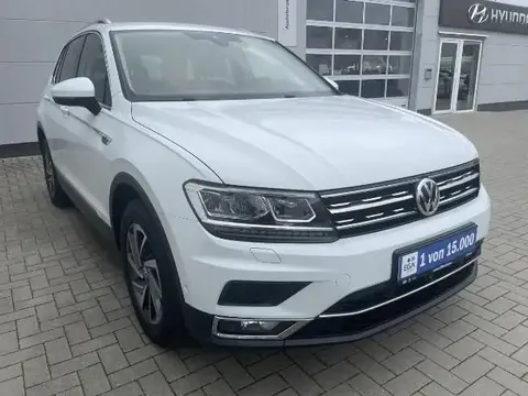 Used VOLKSWAGEN TIGUAN Petrol 2017 Ad 