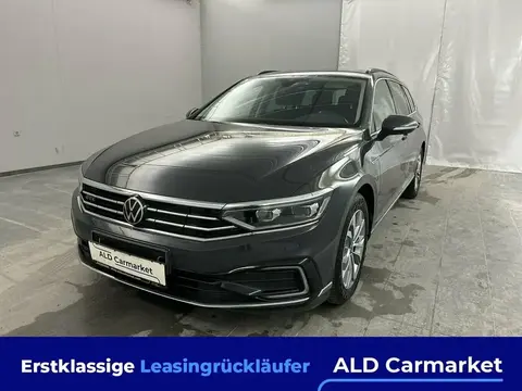 Used VOLKSWAGEN PASSAT Hybrid 2021 Ad 