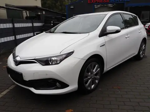 Used TOYOTA AURIS Hybrid 2016 Ad 