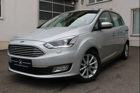 Used FORD GRAND C-MAX Petrol 2018 Ad 