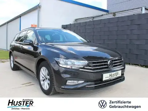 Used VOLKSWAGEN PASSAT Petrol 2022 Ad 