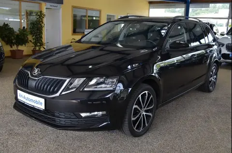 Used SKODA OCTAVIA Petrol 2019 Ad 