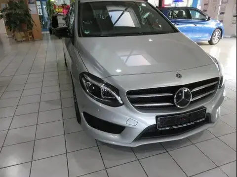 Used MERCEDES-BENZ CLASSE B Petrol 2018 Ad 