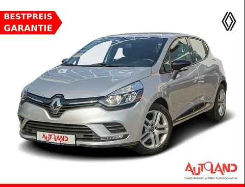 Used RENAULT CLIO Petrol 2018 Ad 