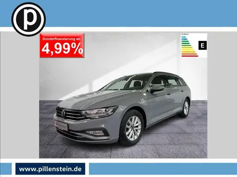 Used VOLKSWAGEN PASSAT Petrol 2022 Ad 