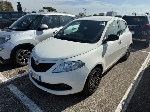 Used LANCIA YPSILON Hybrid 2021 Ad 