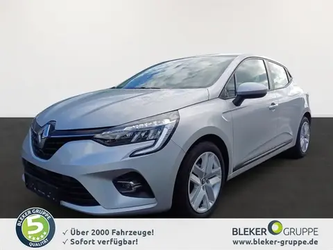 Used RENAULT CLIO Petrol 2022 Ad 