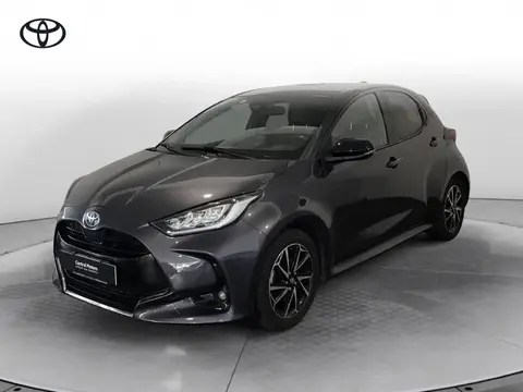 Used TOYOTA YARIS Hybrid 2020 Ad 