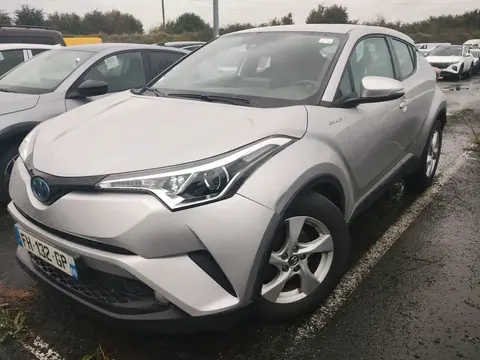 Used TOYOTA C-HR Hybrid 2019 Ad 