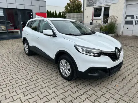 Used RENAULT KADJAR Petrol 2018 Ad Germany