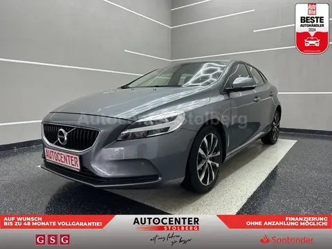 Annonce VOLVO V40 Essence 2019 d'occasion 