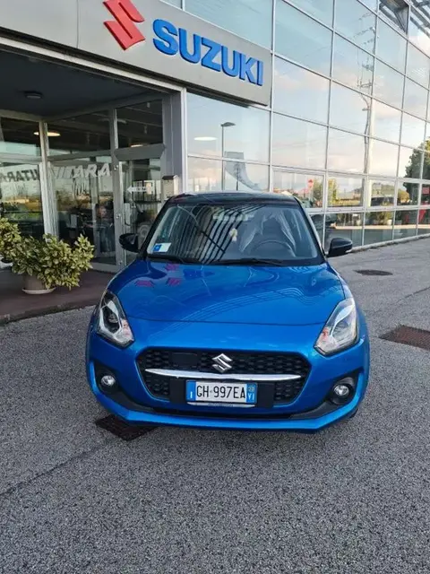 Used SUZUKI SWIFT Hybrid 2022 Ad 