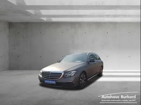 Annonce MERCEDES-BENZ CLASSE E Essence 2016 d'occasion 