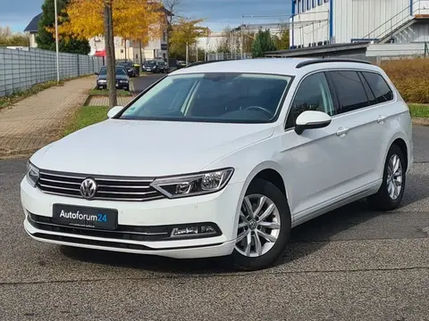 Annonce VOLKSWAGEN PASSAT Essence 2017 d'occasion 