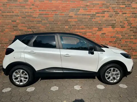 Used RENAULT CAPTUR Petrol 2019 Ad 