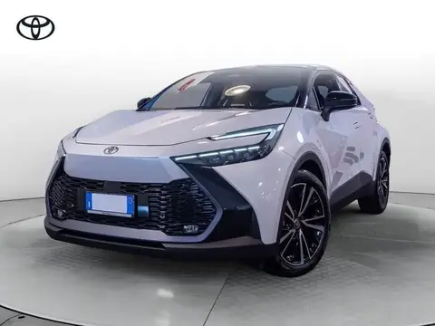 Used TOYOTA C-HR Hybrid 2024 Ad 