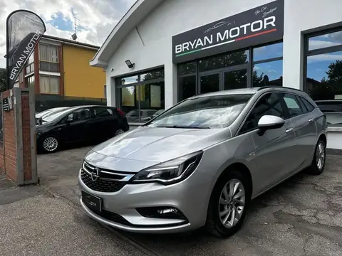 Used OPEL ASTRA Diesel 2019 Ad 