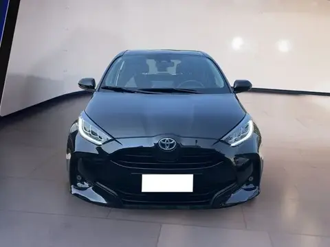 Used TOYOTA YARIS Hybrid 2021 Ad 