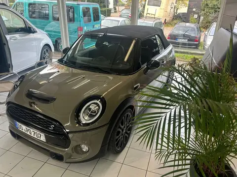 Used MINI COOPER Petrol 2018 Ad 