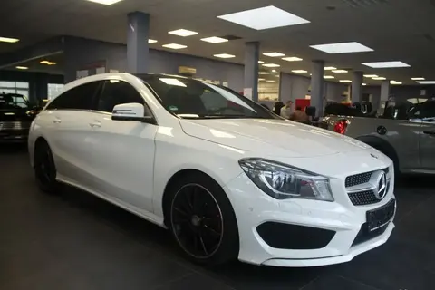 Used MERCEDES-BENZ CLASSE CLA Petrol 2015 Ad 