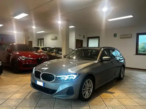 Used BMW SERIE 3 Hybrid 2022 Ad 