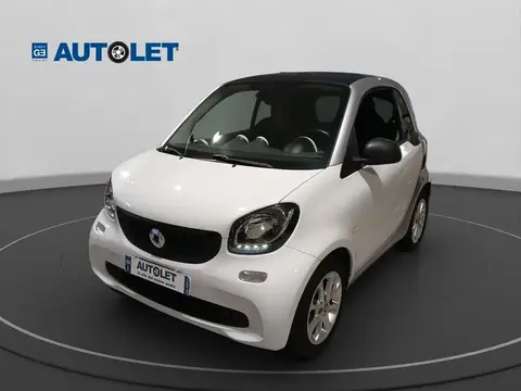 Annonce SMART FORTWO Essence 2015 d'occasion 