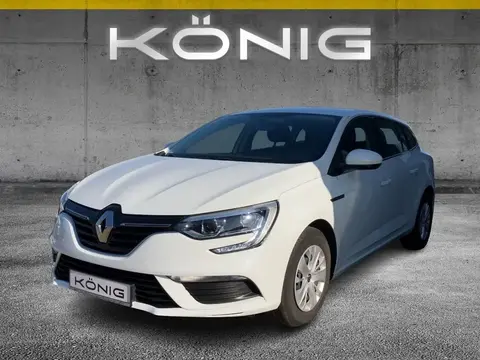 Used RENAULT MEGANE Petrol 2019 Ad Germany