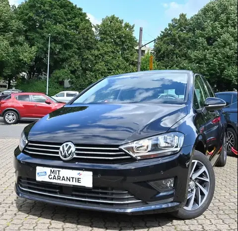 Used VOLKSWAGEN GOLF Petrol 2017 Ad 