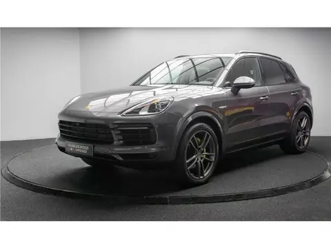 Annonce PORSCHE CAYENNE Essence 2021 d'occasion 