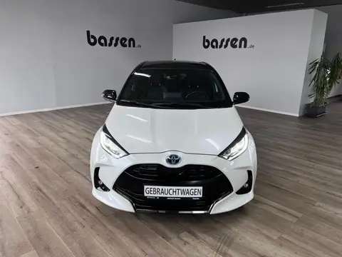 Used TOYOTA YARIS Hybrid 2021 Ad 