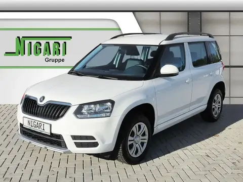 Used SKODA YETI Petrol 2015 Ad 