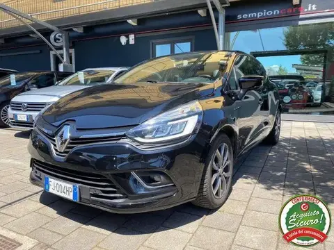 Used RENAULT CLIO Petrol 2017 Ad 