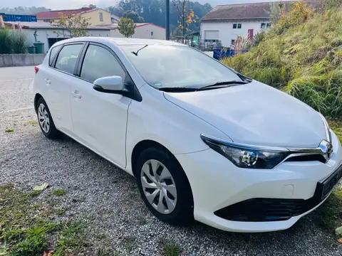 Annonce TOYOTA AURIS Essence 2015 d'occasion 