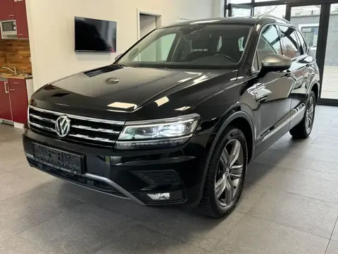 Used VOLKSWAGEN TIGUAN Petrol 2018 Ad 