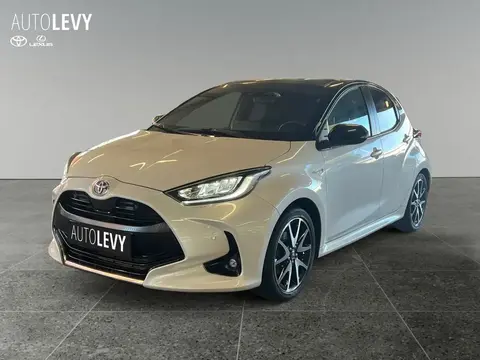 Used TOYOTA YARIS Hybrid 2021 Ad 