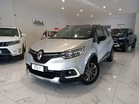 Used RENAULT CAPTUR Diesel 2018 Ad 