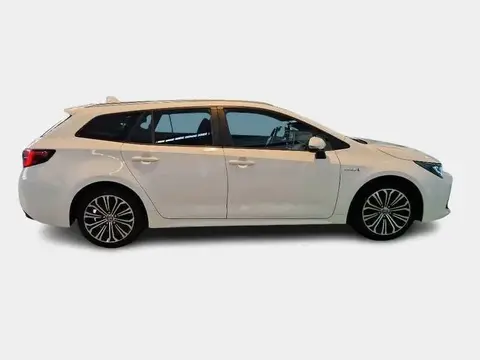 Used TOYOTA COROLLA Hybrid 2020 Ad 