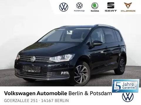 Used VOLKSWAGEN TOURAN Petrol 2017 Ad 