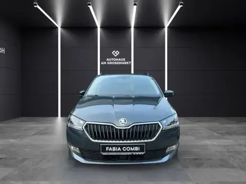 Annonce SKODA FABIA Essence 2019 d'occasion 