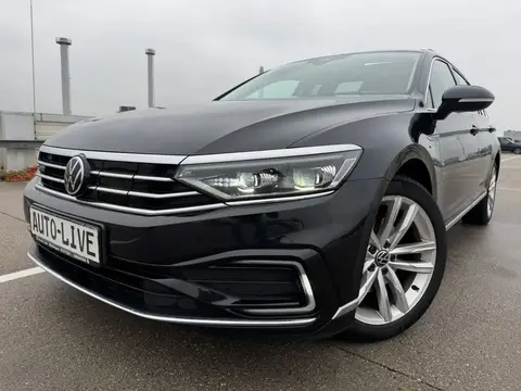 Used VOLKSWAGEN PASSAT Hybrid 2021 Ad 