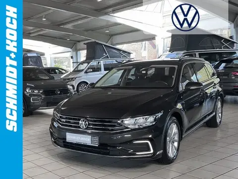 Used VOLKSWAGEN PASSAT Hybrid 2020 Ad 